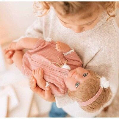 Bébé poupée Arias