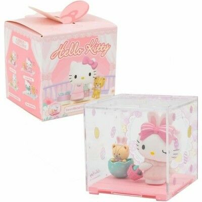 Figurine d’action Hello Kitty 38