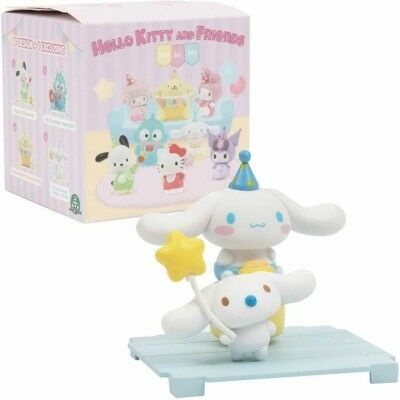 Figurine d’action Hello Kitty 36