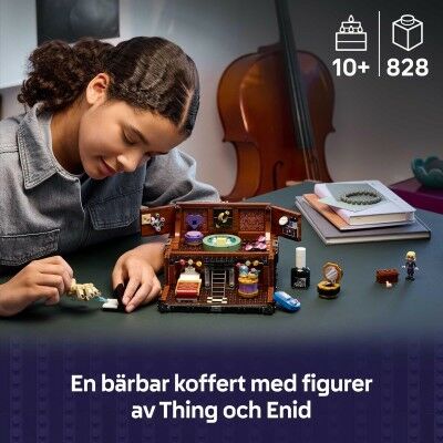 Set de construction Lego Wednesday 76785 Thing's Apartment 828 Pièces