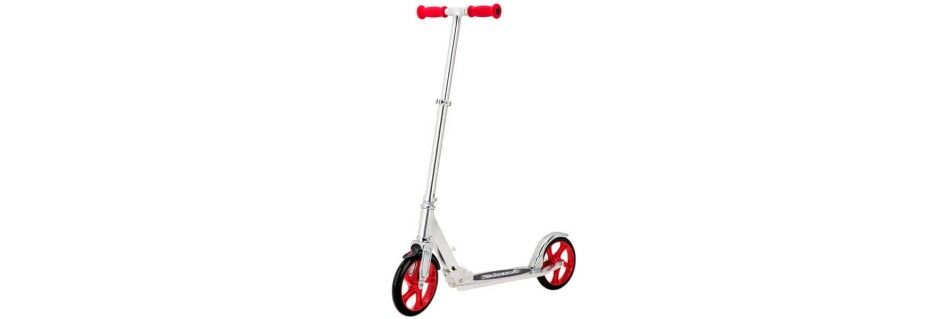 Trotinettes et tricycles